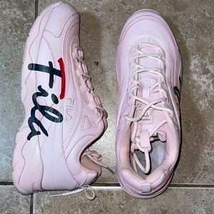 these are a size 10 in women’s their fila shoes